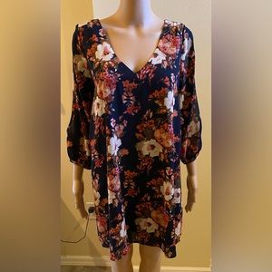 Small floral Lulus Dress